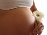 Стресс беременной женщины может стать причиной замкнутости и запуганности ее ребенка